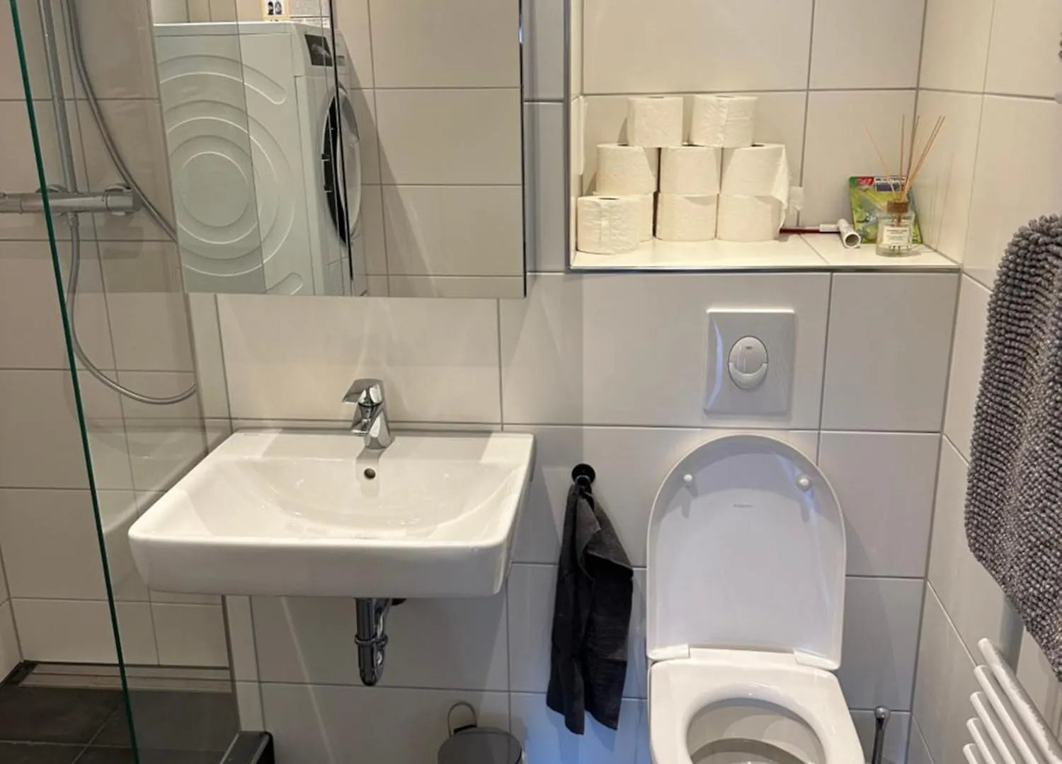 Newly Renovated Apartment In Ideal Location Берлин Германия